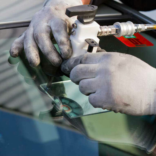 Injection de résine sur pare-brise